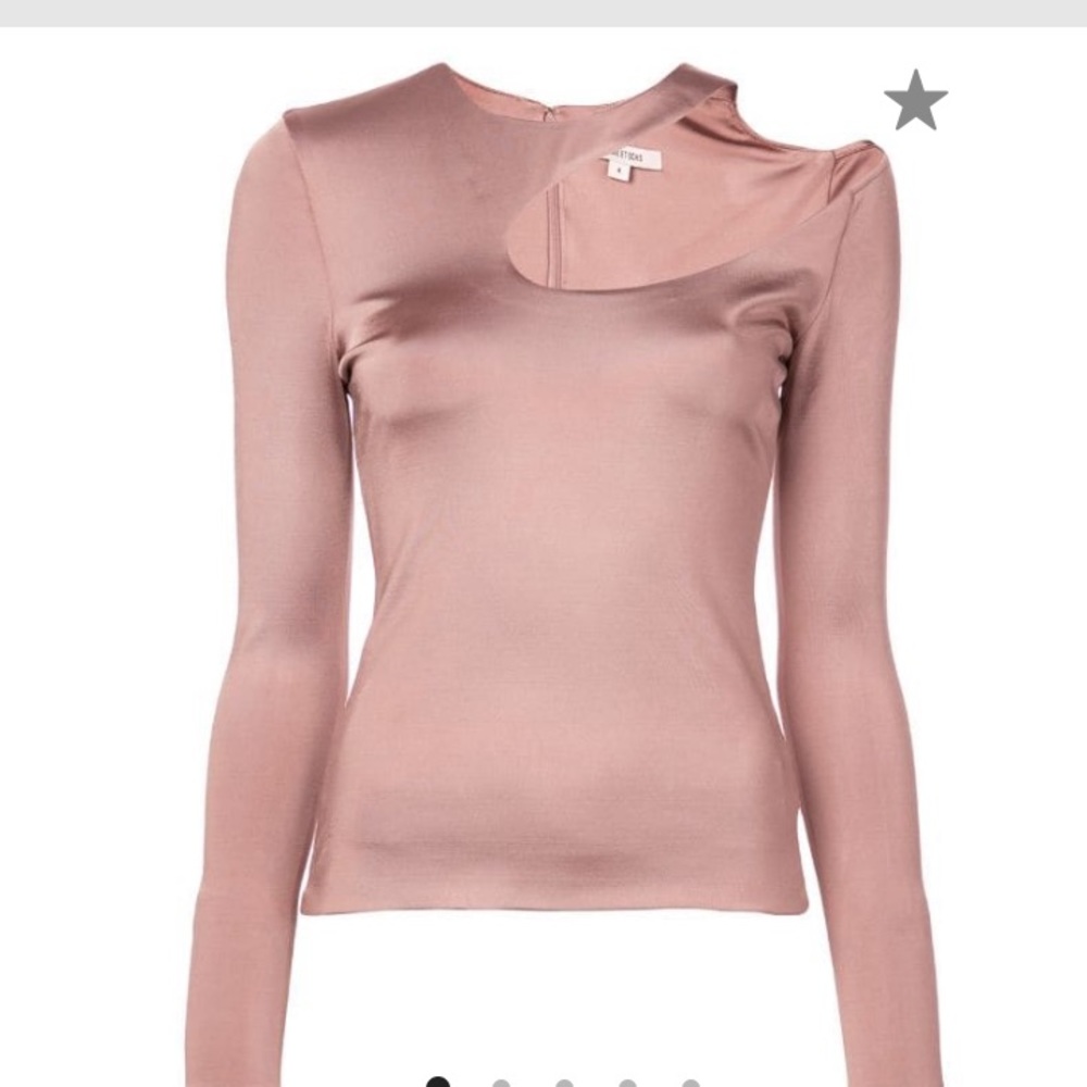 CUSHNIE
cut-out detail top